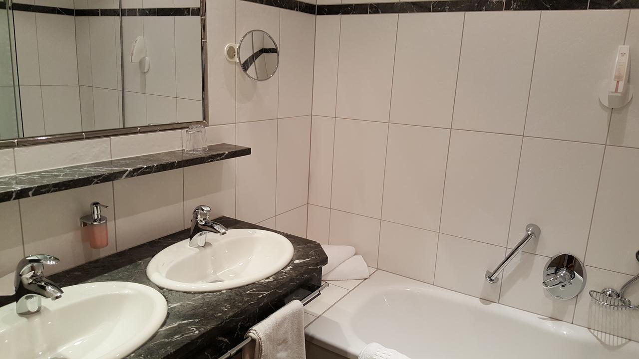 Hotel Mozart 兰德埃克 外观 照片